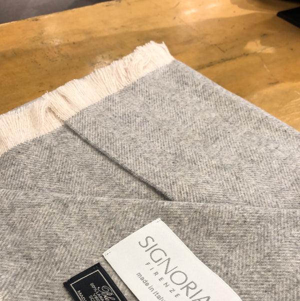 Cashmere Throw Pearl