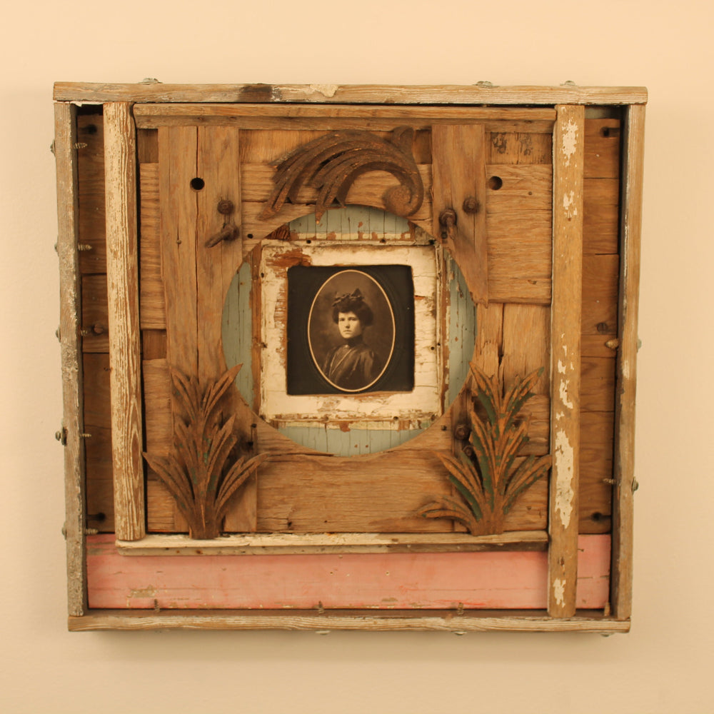 My Favorite Aunt by John Middleton