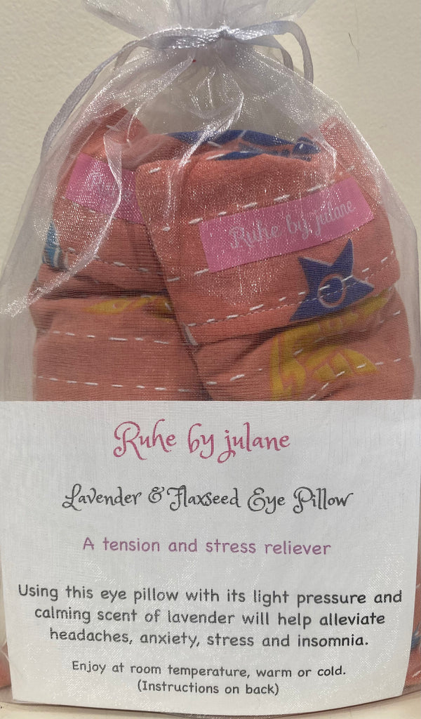 Lavender scented flax seed eye pillow by Ruhe