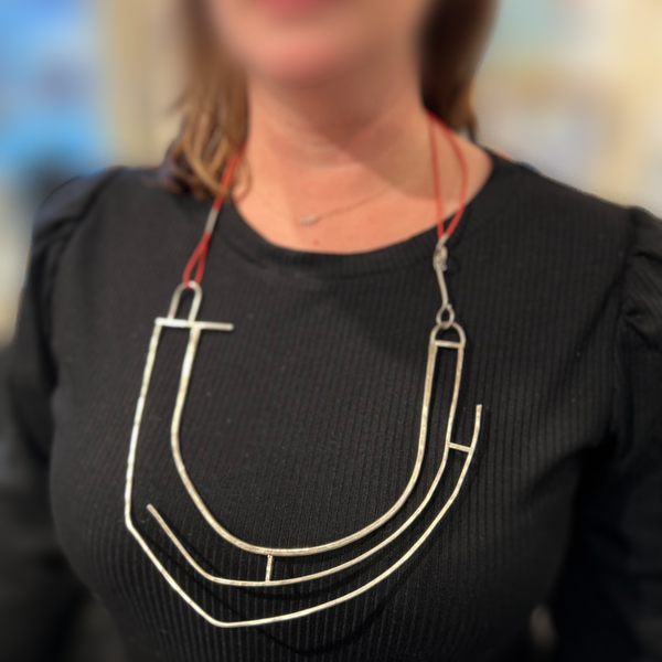 Silver necklace: Line Hook Series