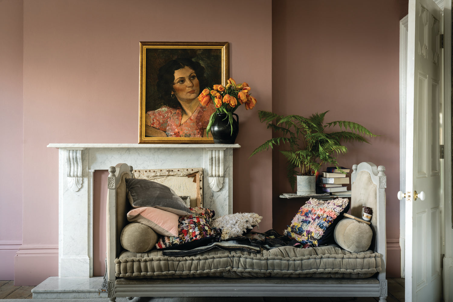 Farrow & Ball Sulking Room Pink No. 295