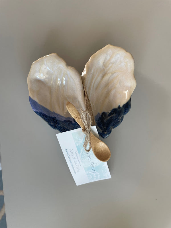 Small blue oyster salt and pepper/ condiment dish