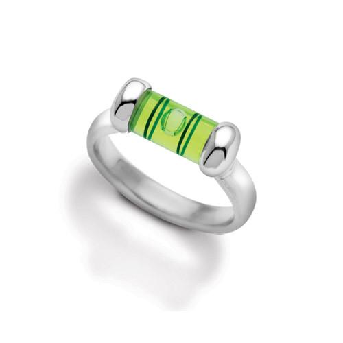 Level ring in sterling silver. Wonderfully proportioned. Sterling silver with a bright green level.